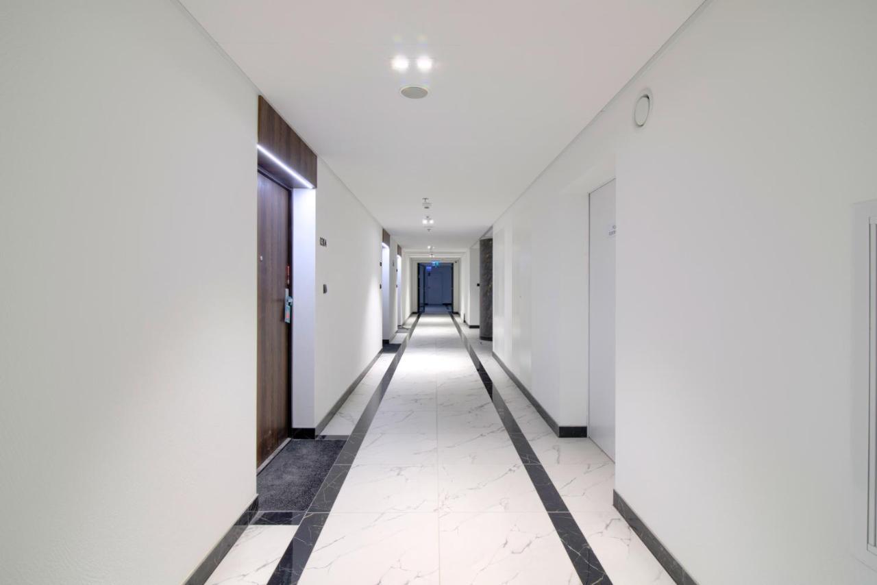 Apartments In - Hanza Tower - Sauna & Pool Щецин Экстерьер фото