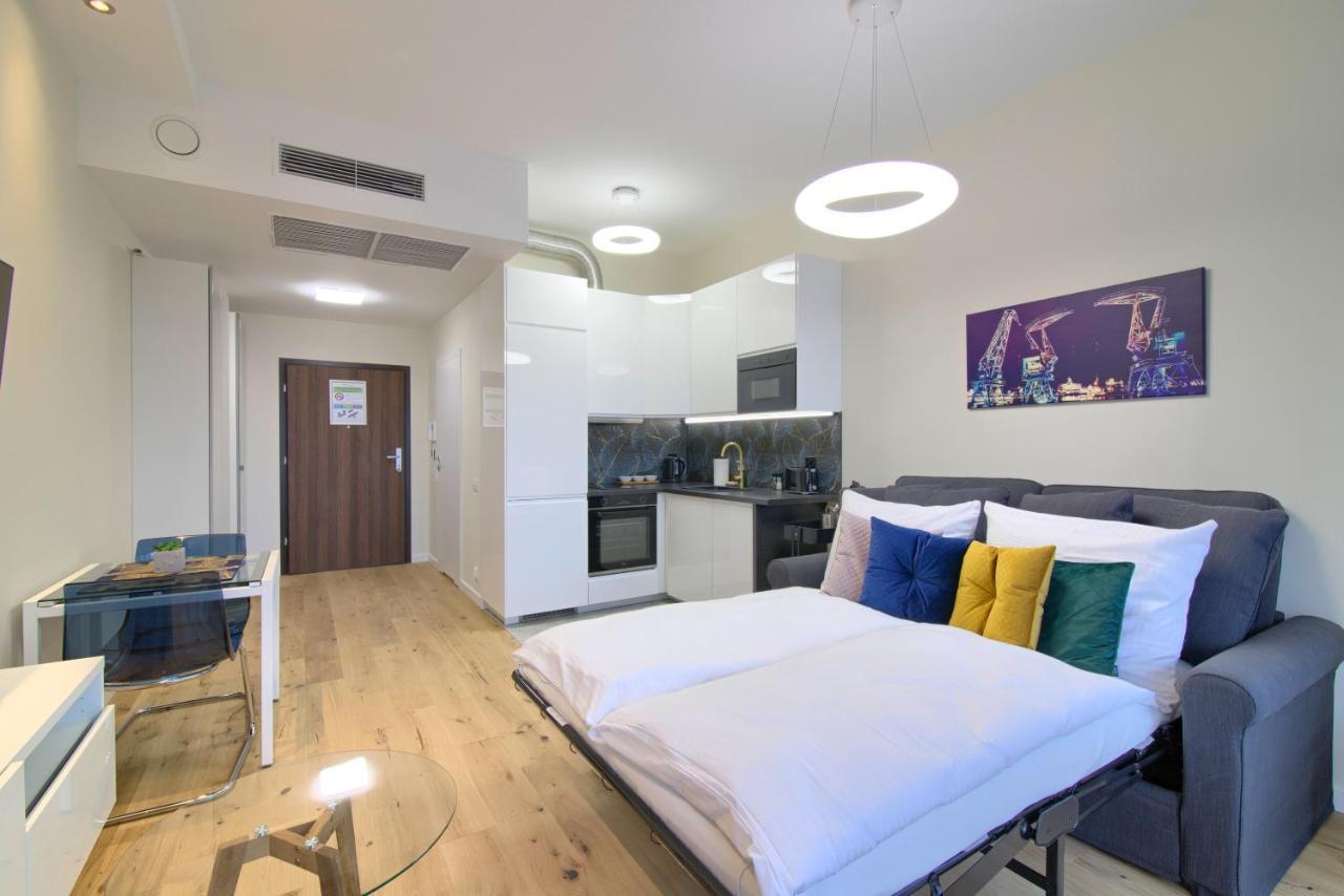 Apartments In - Hanza Tower - Sauna & Pool Щецин Экстерьер фото